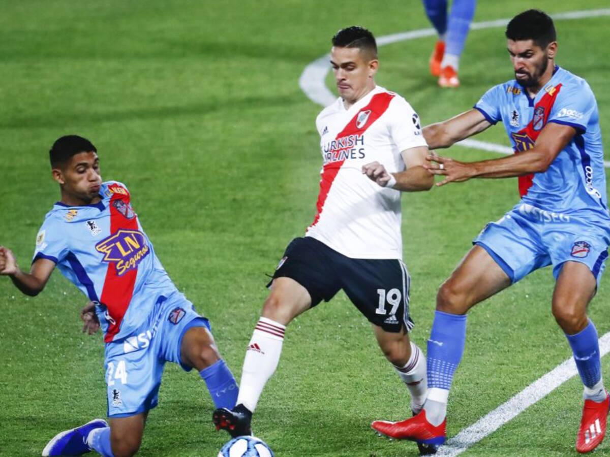 Marcelo Gallardo entrega parte de tranquilidad sobre golpe de Santos Borré