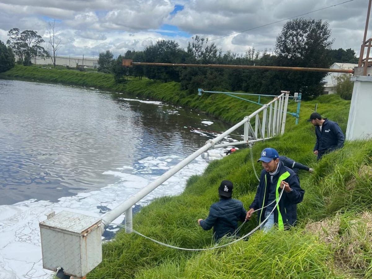 CAR detectó residuos de medicamentos en el río Bogotá