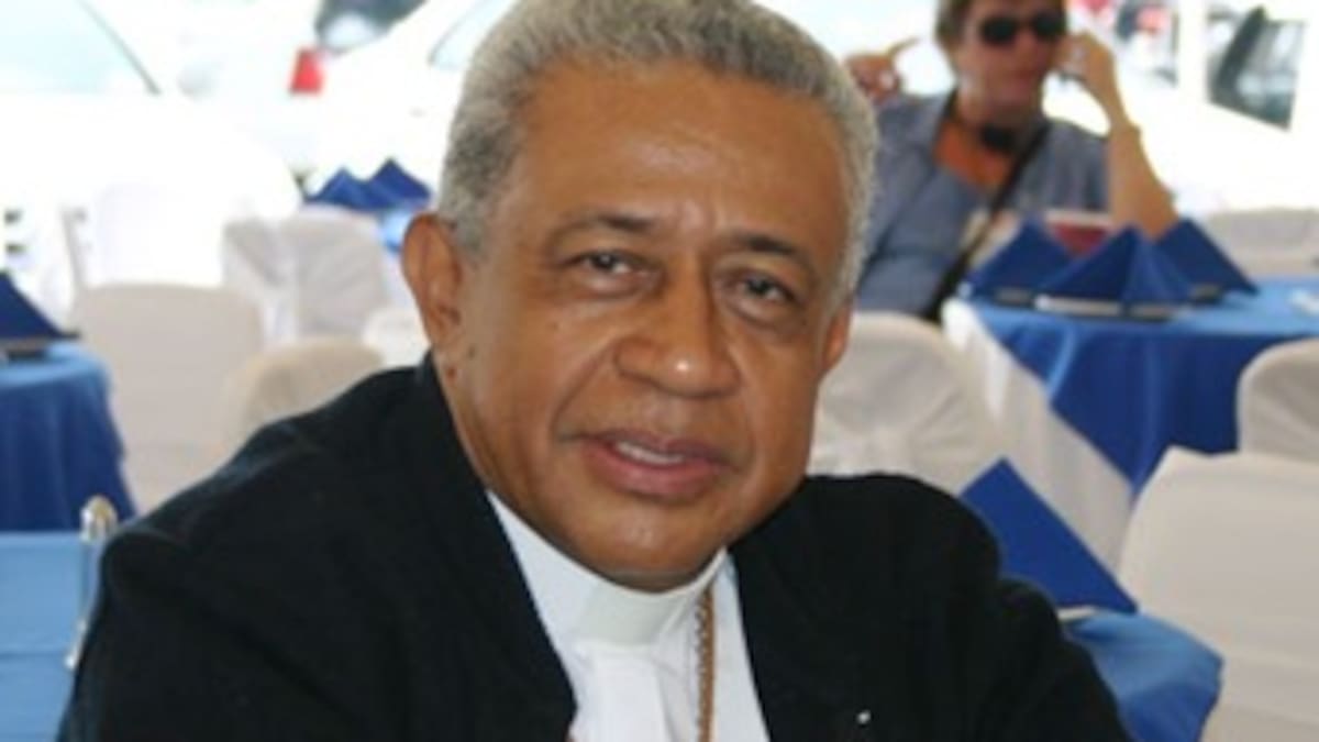 Monseñor Vidal confirma reunión con Santos para avanzar en sometimiento de bandas criminales