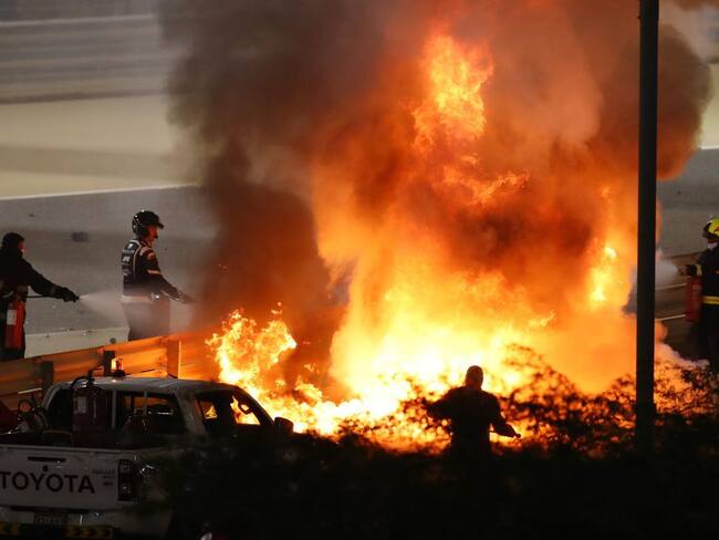 Hamilton gana el GP de Bahréin luego de brutal accidente de Grosjean