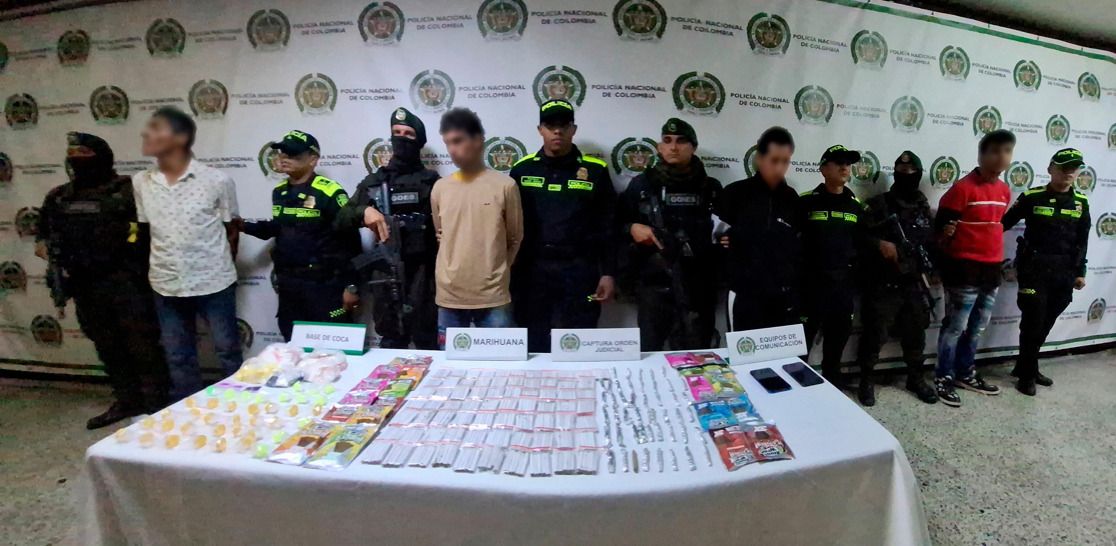 Captura de presuntos integrantes del Grupo Delincuencial "Los Chatas" Foto: Policía Nacional