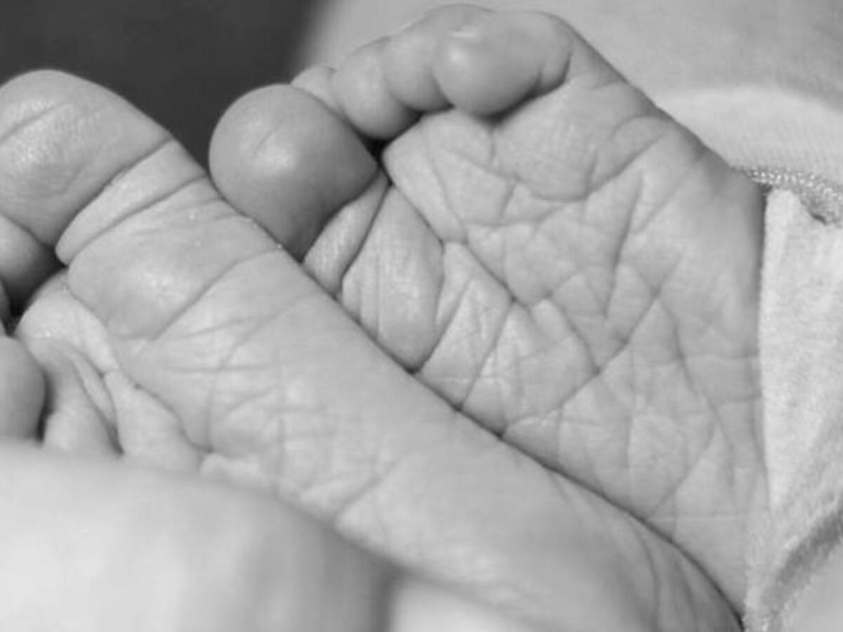 Estudio revela que bebés prefieren oír voces de otros niños que de adultos