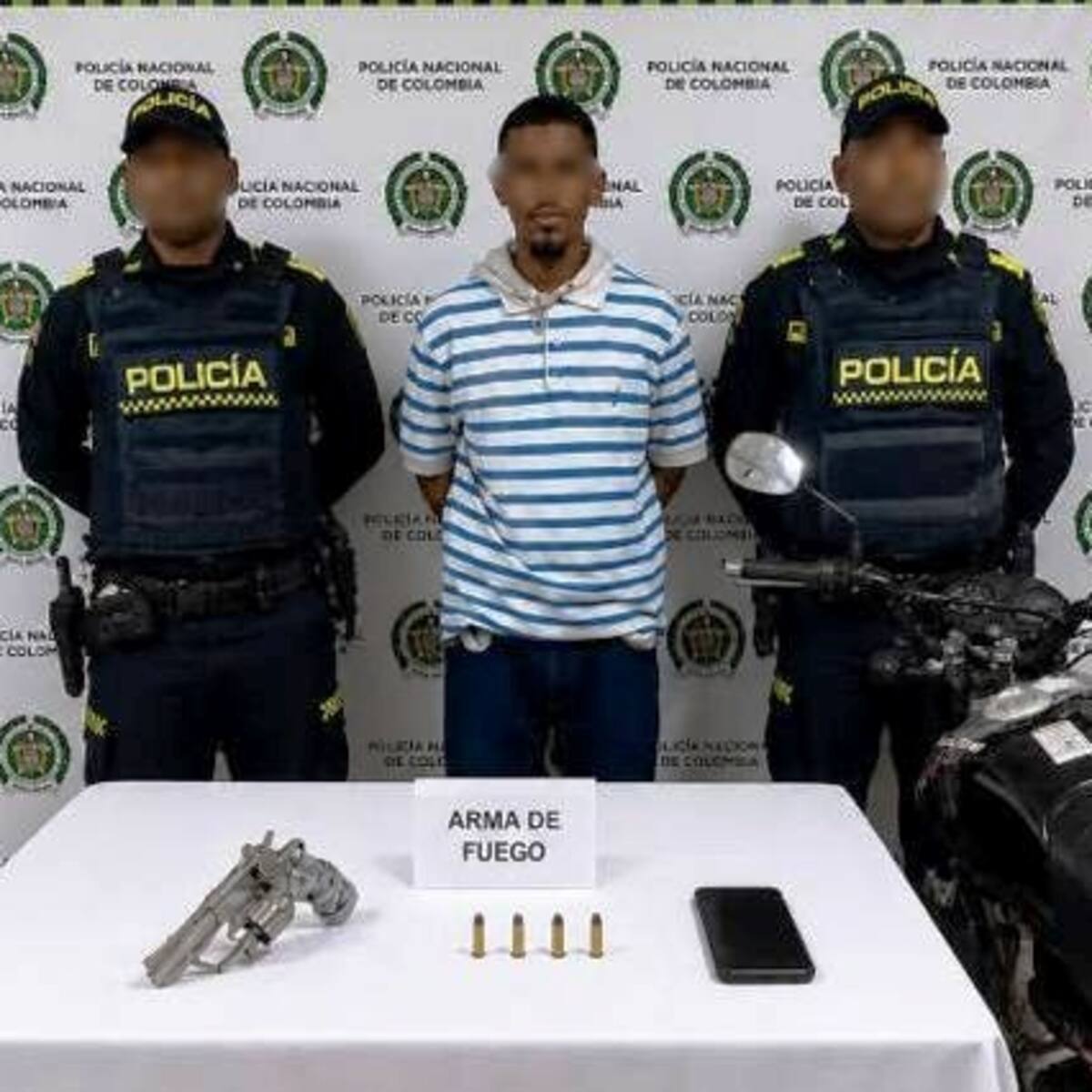 En La Boquilla, la Policía Nacional captura a alias ‘Hayder’ portando un arma de fuego y municiones