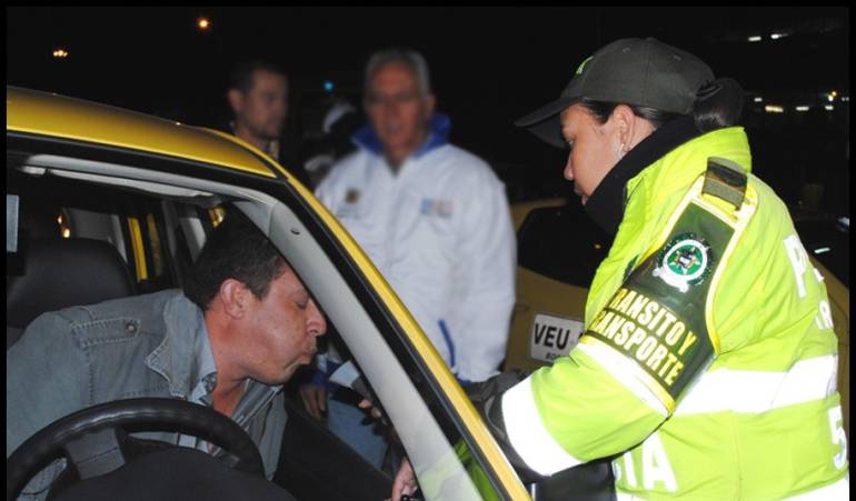 El conductor del vehículo particular registró grado 3 de embriaguez.