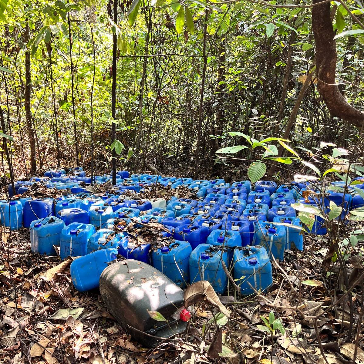 Destruyeron gigantesco laboratorio de cocaína del Clan del Golfo en Tarazá, Antioquia