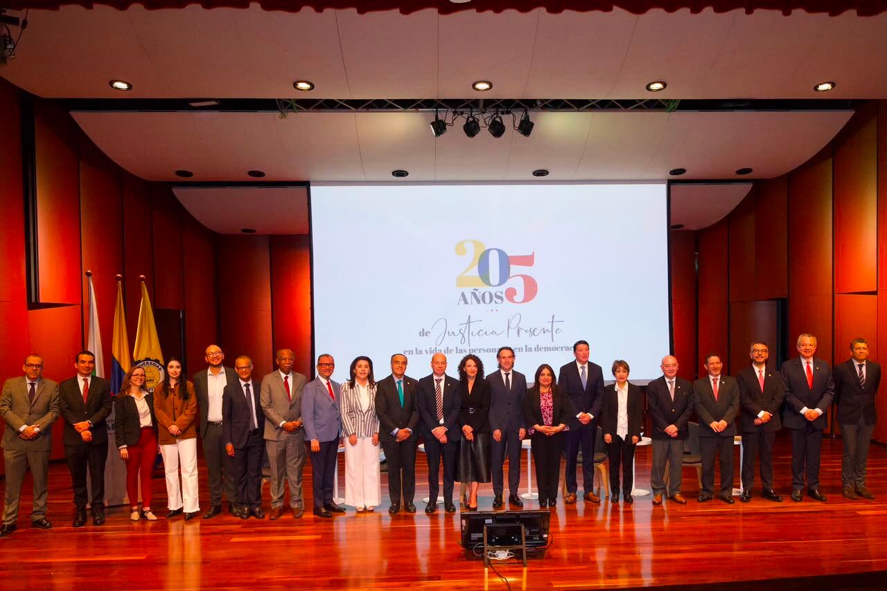 Conversatorio Cortes Suprema de Justicia sobre explotación sexual de menores. Foto: Cortesía Alcaldía de Medellín