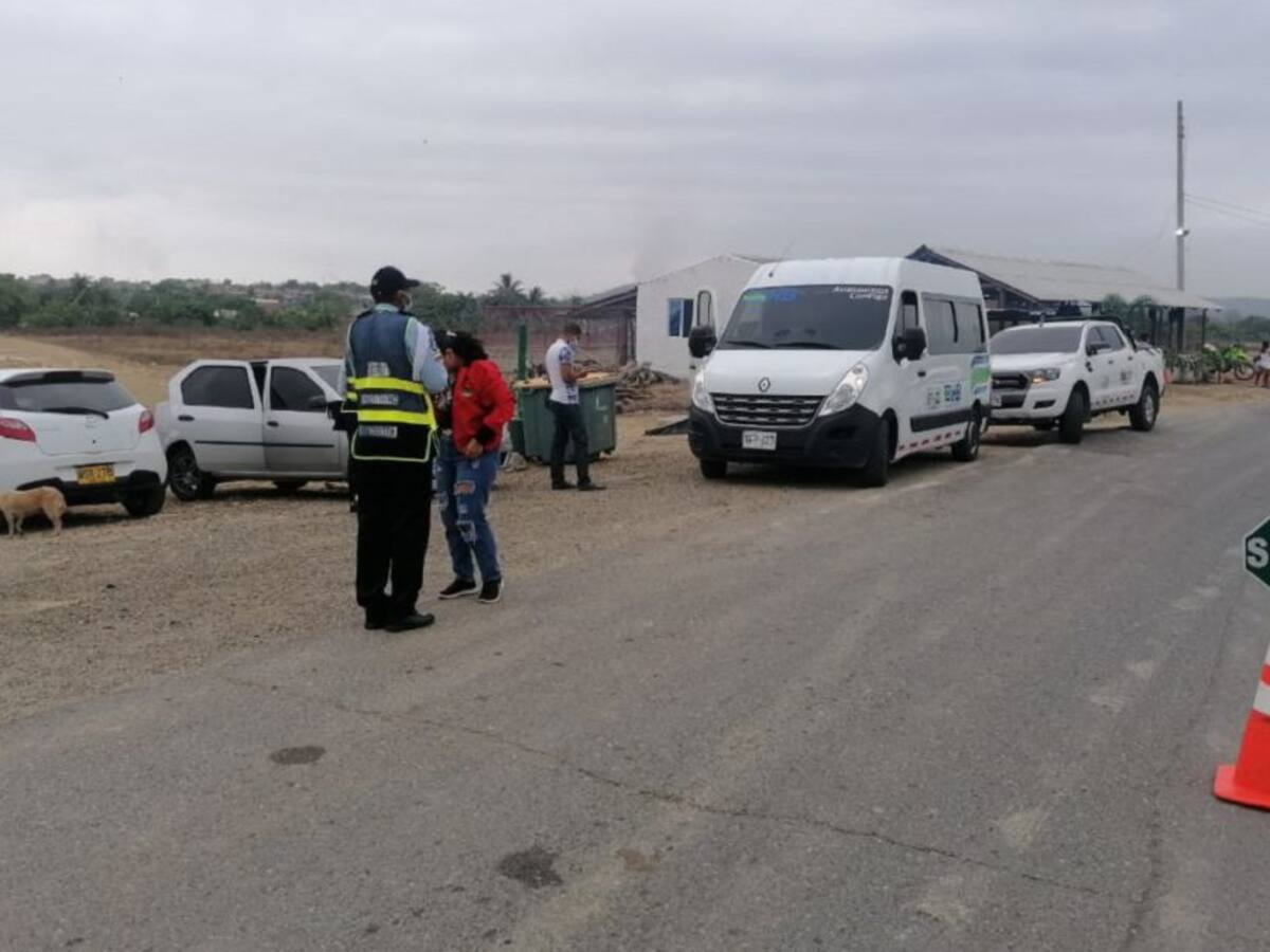 Autoridades controlan ingreso a Playa Blanca por alto número de bañistas