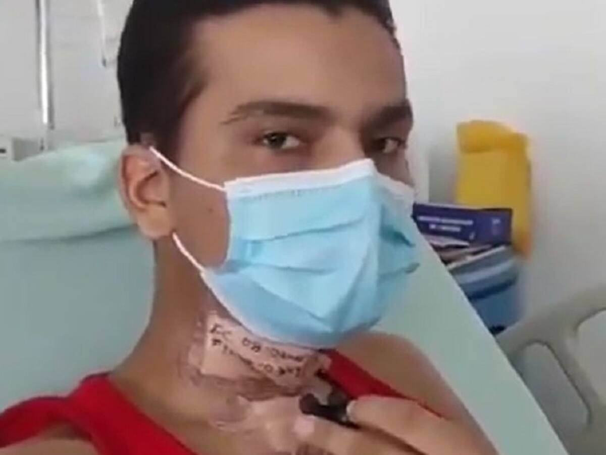 VIDEO: Dan de alta a patrullero del Esmad herido en protesta