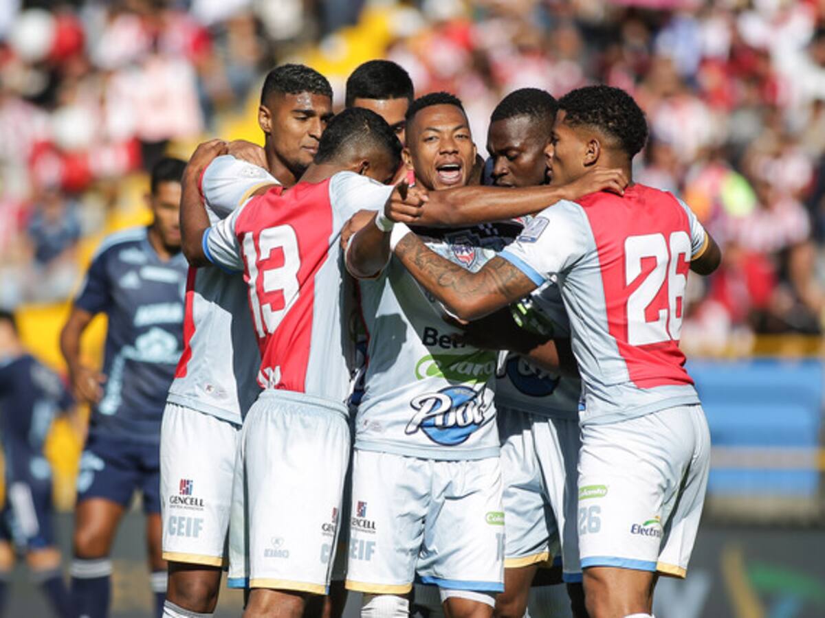 Fortaleza sorprende y le propina la primera derrota al Junior en Liga