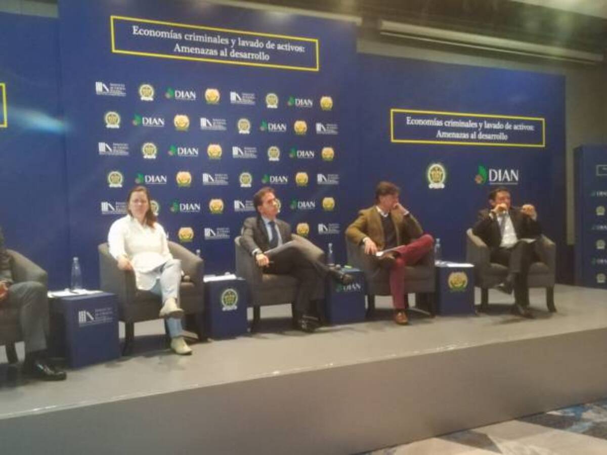 Cuatro de cada diez universitarios han aceptado el uso de drogas ilícitas