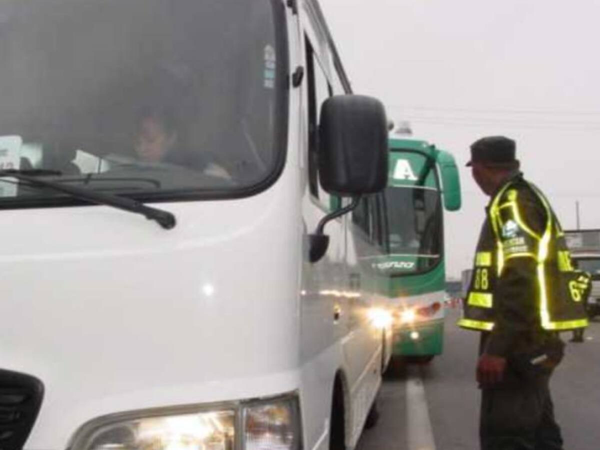 “Tras un año de pandemia no hemos recibido ayudas”: conductores de rutas