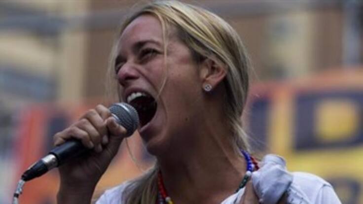 Oposición venezolana sacará a sus mujeres a las calles