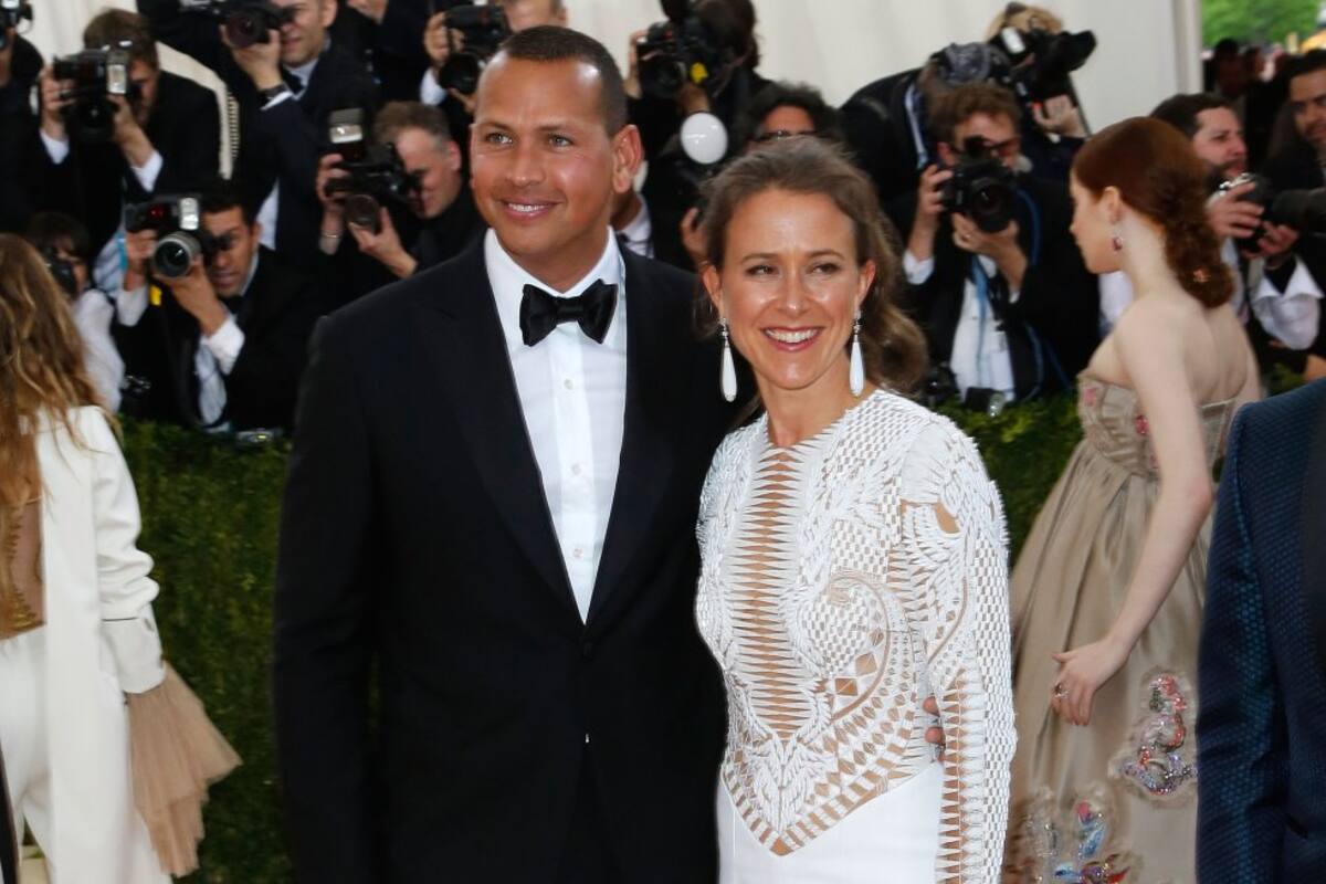 Anne Wojcicki (2016)