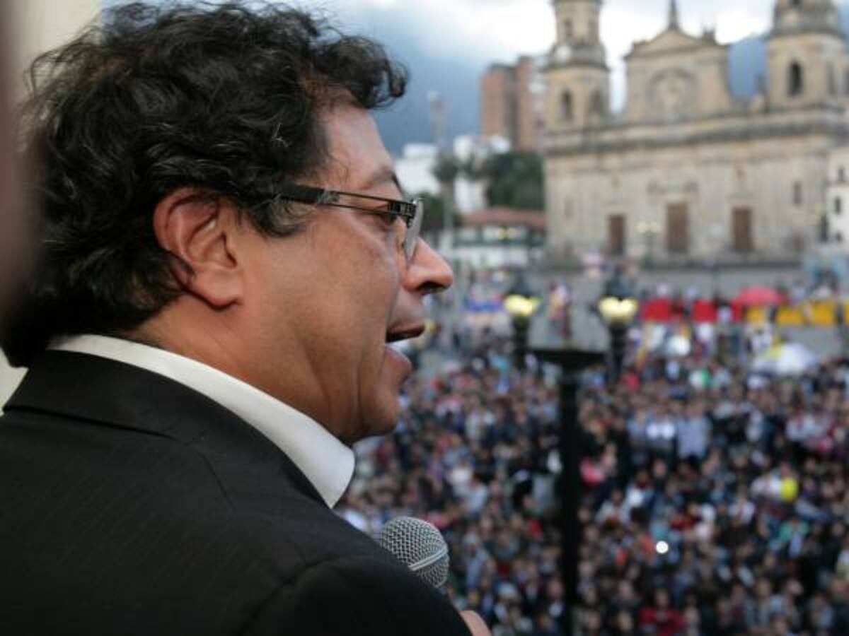 El 65% de los bogotanos en estratos altos raja la gestión de Gustavo Petro