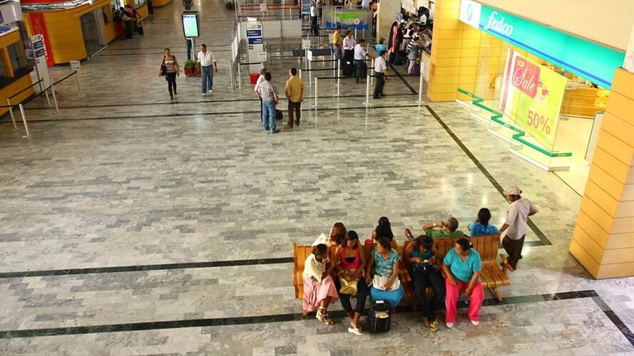 Denuncian negligencia en caso del robo de terrenos del aeropuerto de Cartagena. Foto: Colprensa