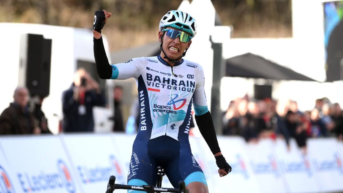 Santiago Buitrago gana la etapa 4 de la París-Niza y se acerca al liderato de la general