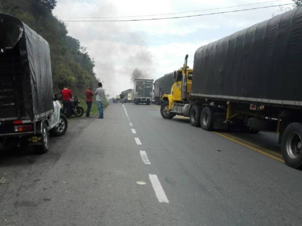 Productores de Nariño piden a manifestantes no bloquear vías