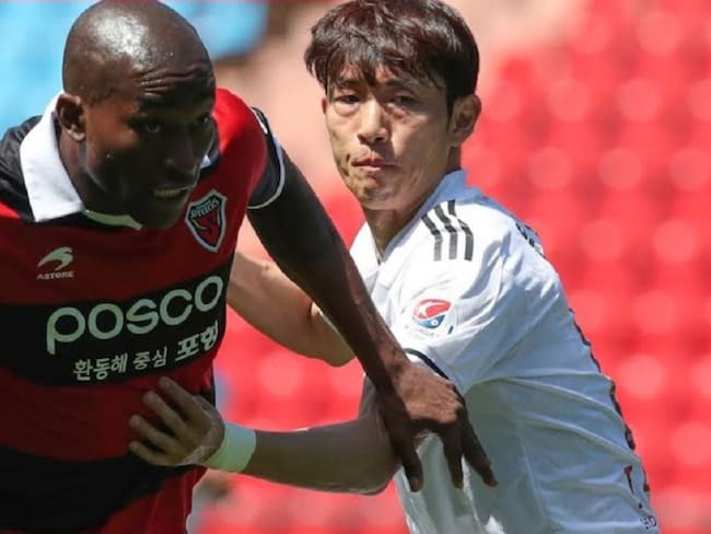 Manuel Palacios, figura con el Pohang en el regreso del fútbol en Corea