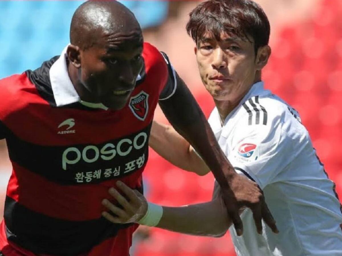 Manuel Palacios, figura con el Pohang en el regreso del fútbol en Corea