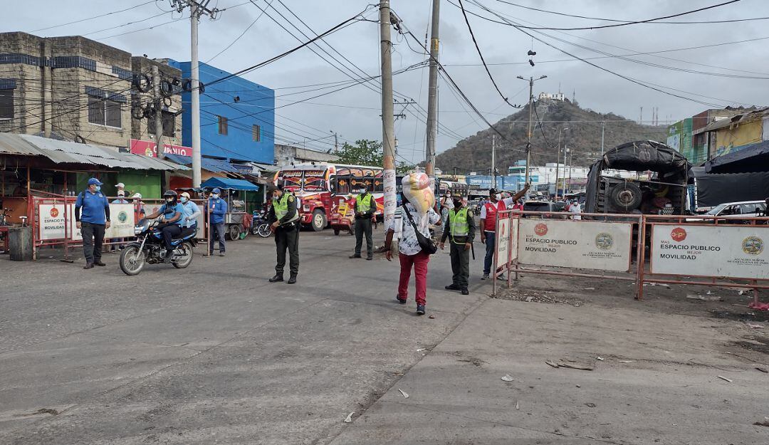 El toque de queda se mantiene vigente entre las 10:00 de la noche y 5:00 de la mañana hasta el 1 de julio