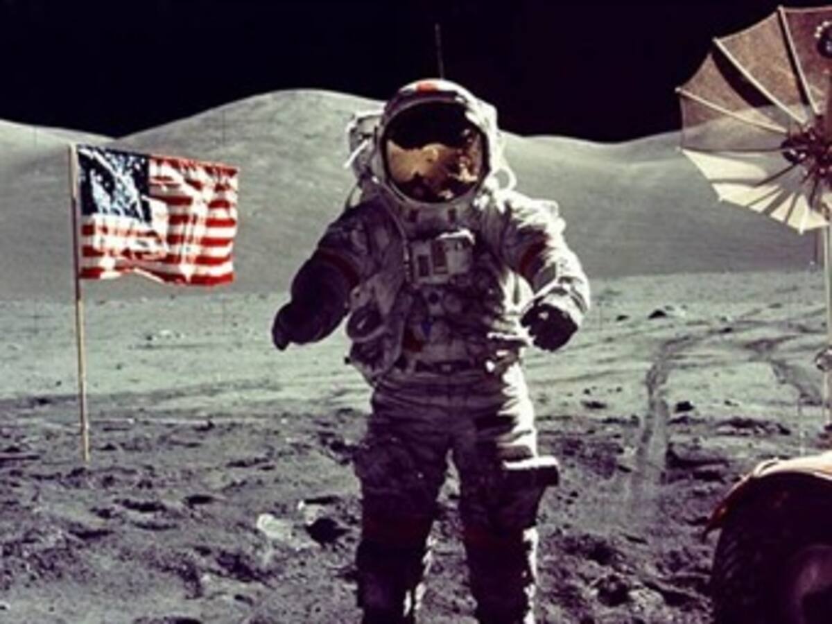EE.UU. celebra por todo lo alto el 40 aniversario de la llegada a la Luna