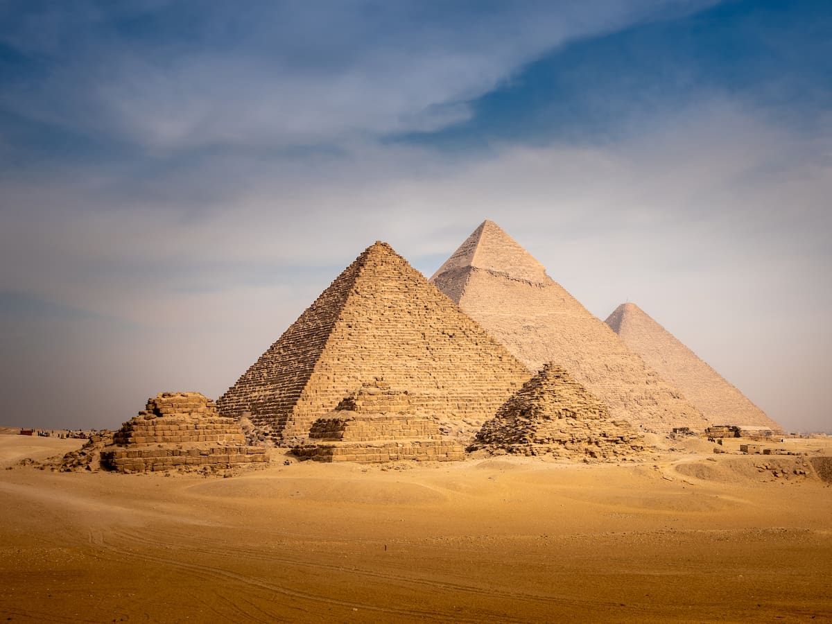 ¿Cuánto cuesta ir a las pirámides de Egipto desde Colombia? Pasajes, estadía y más
