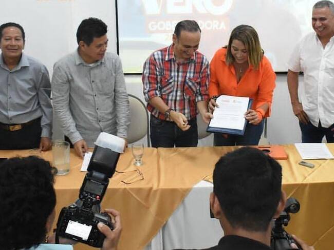 Adhesión de Edgar Palacios a la campaña de Verónica Patiño./ Foto: Suministrada