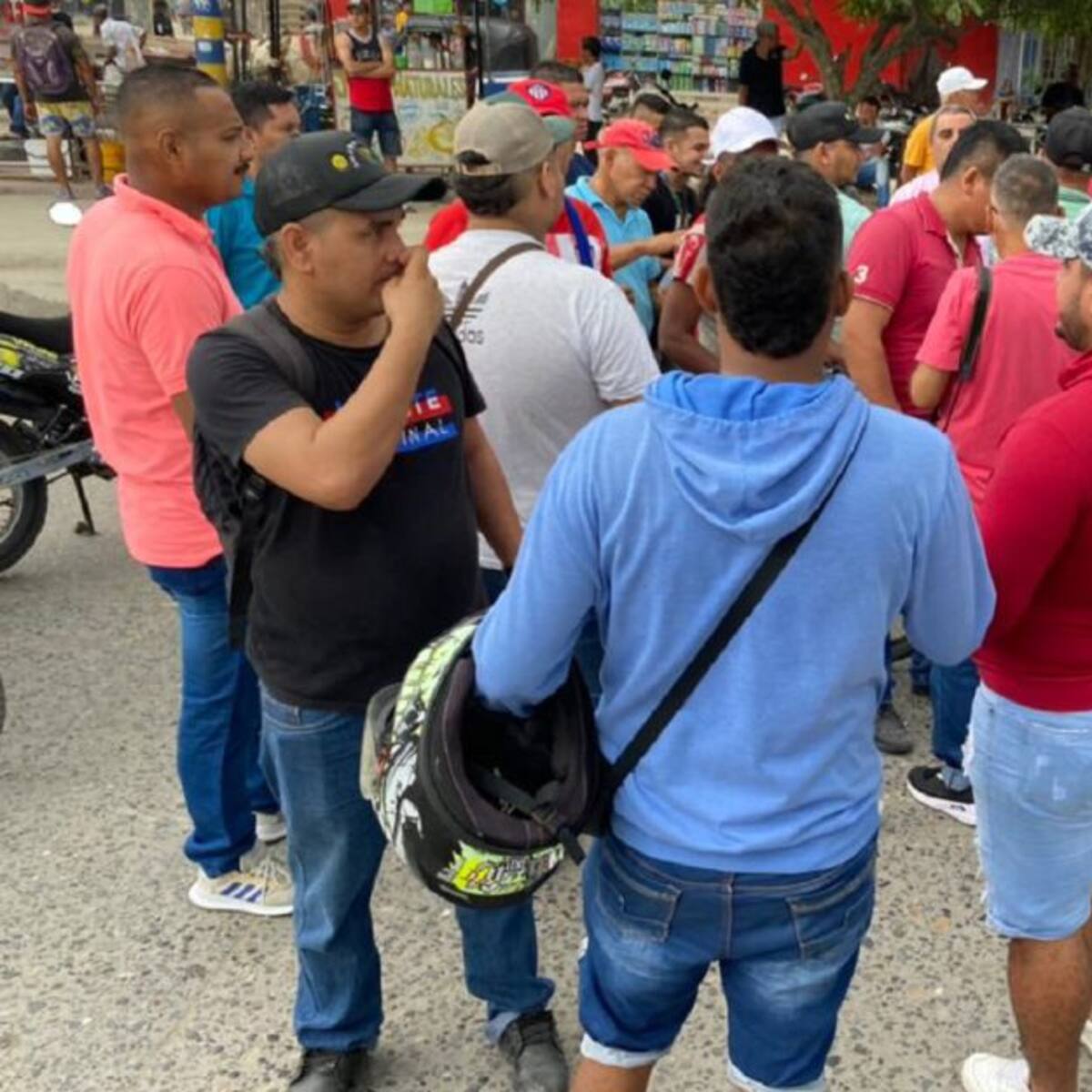 “La vida de ellos está en peligro”: esposa de conductor de bus
