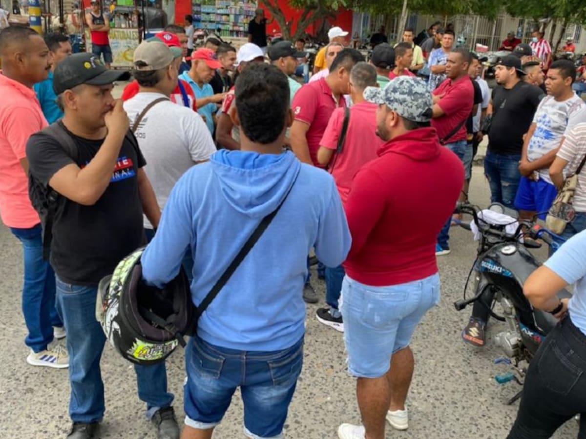 “La vida de ellos está en peligro”: esposa de conductor de bus