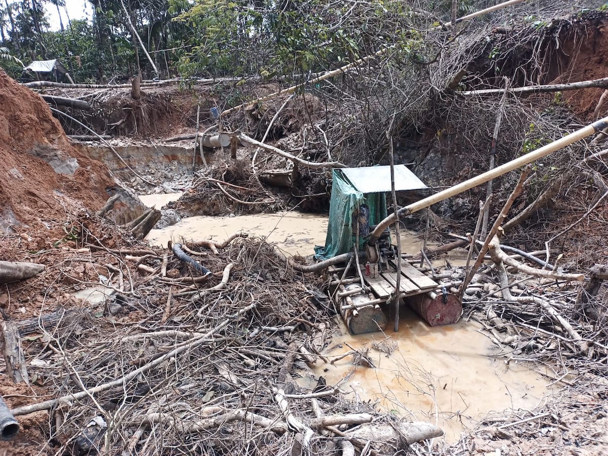 Dos jóvenes mineros murieron asfixiados en un socavón en el sur de Bolívar