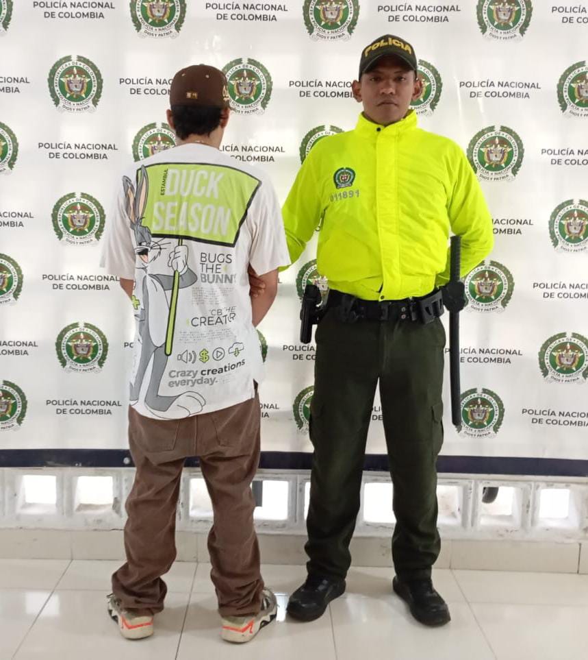 El operativo fue adelantado en vía pública del municipio de Isnos, en el barrio Porvenir.