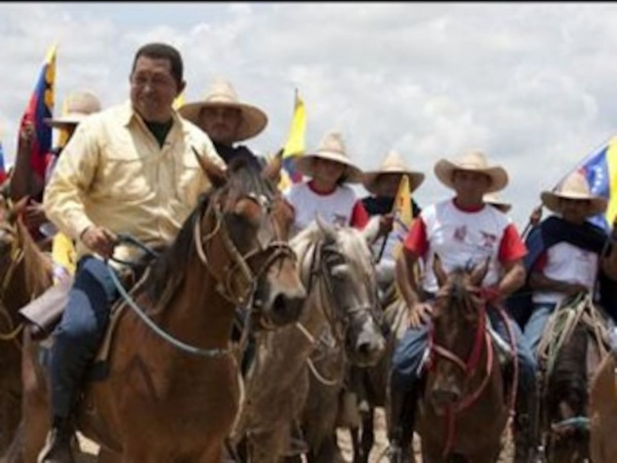 Chávez pide acciones para que su mensaje llegue al pueblo colombiano