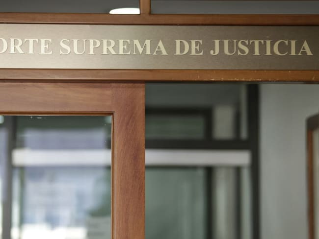 Corte Suprema dona 107 millones de pesos para proteger a médicos