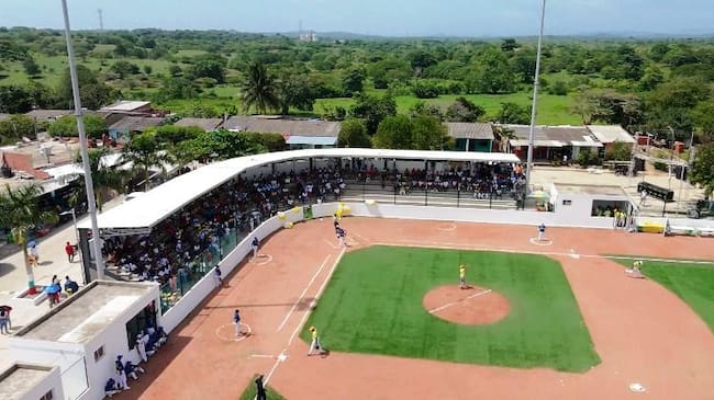 Clemencia estrena el mejor estadio de sóftbol del norte de Bolívar