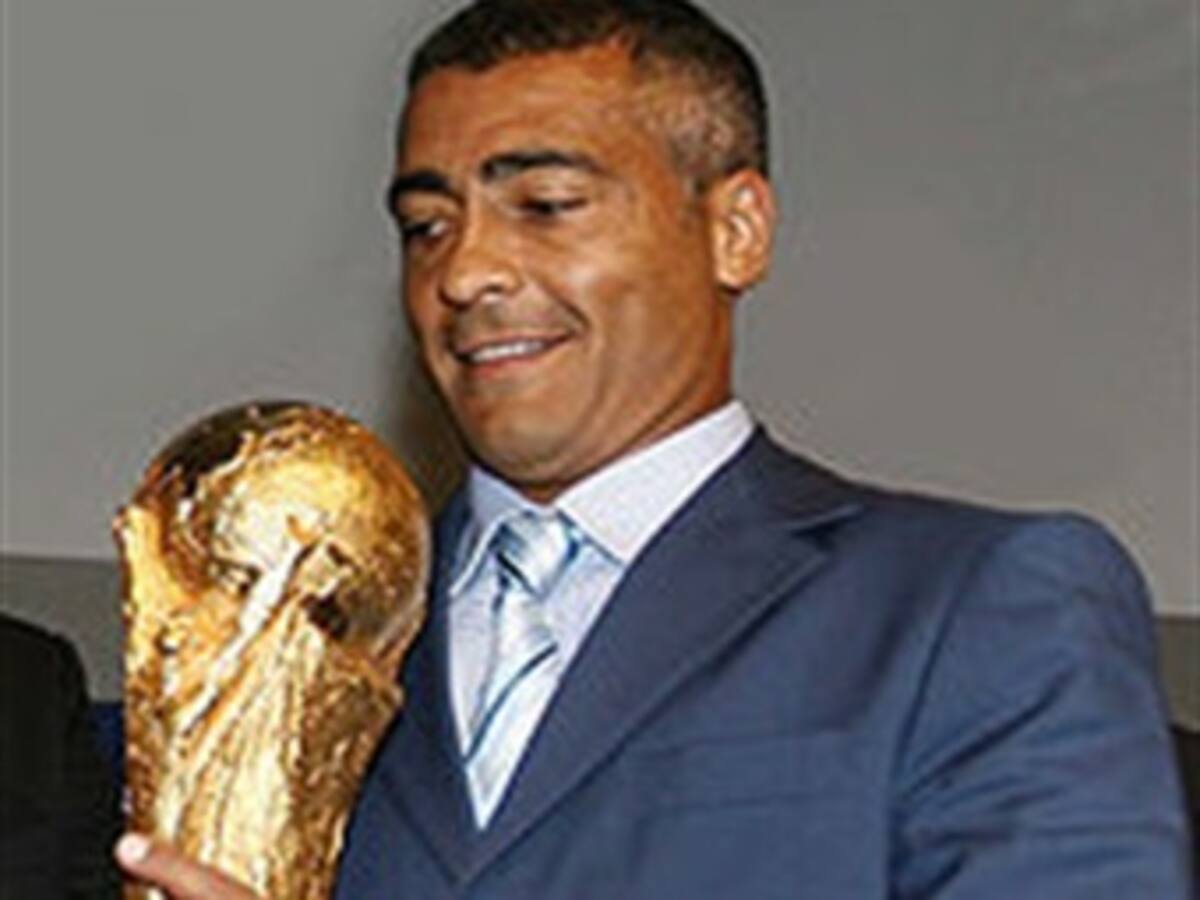 Romario aseguró que la FIFA debe respetar la legislación brasileña en el Mundial
