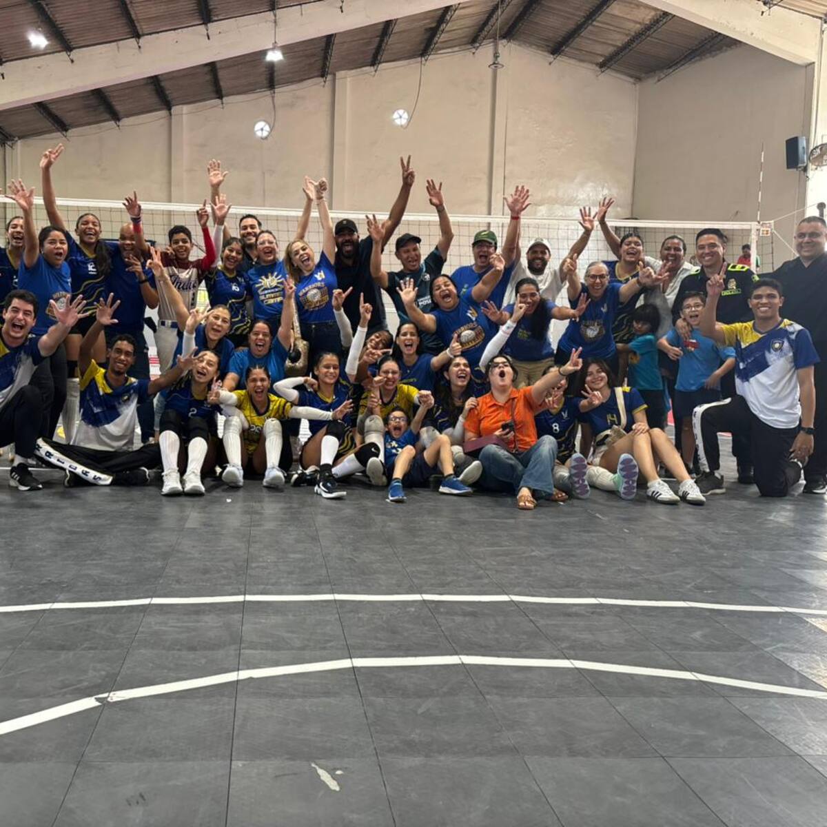Warriors de Cartagena conquista el título nacional sub-15 de voleibol