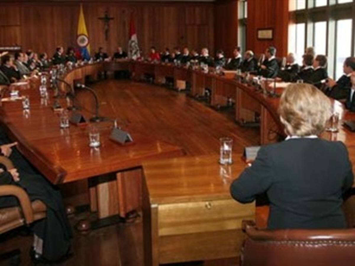 No hay complot contra la Corte, dice el Gobierno