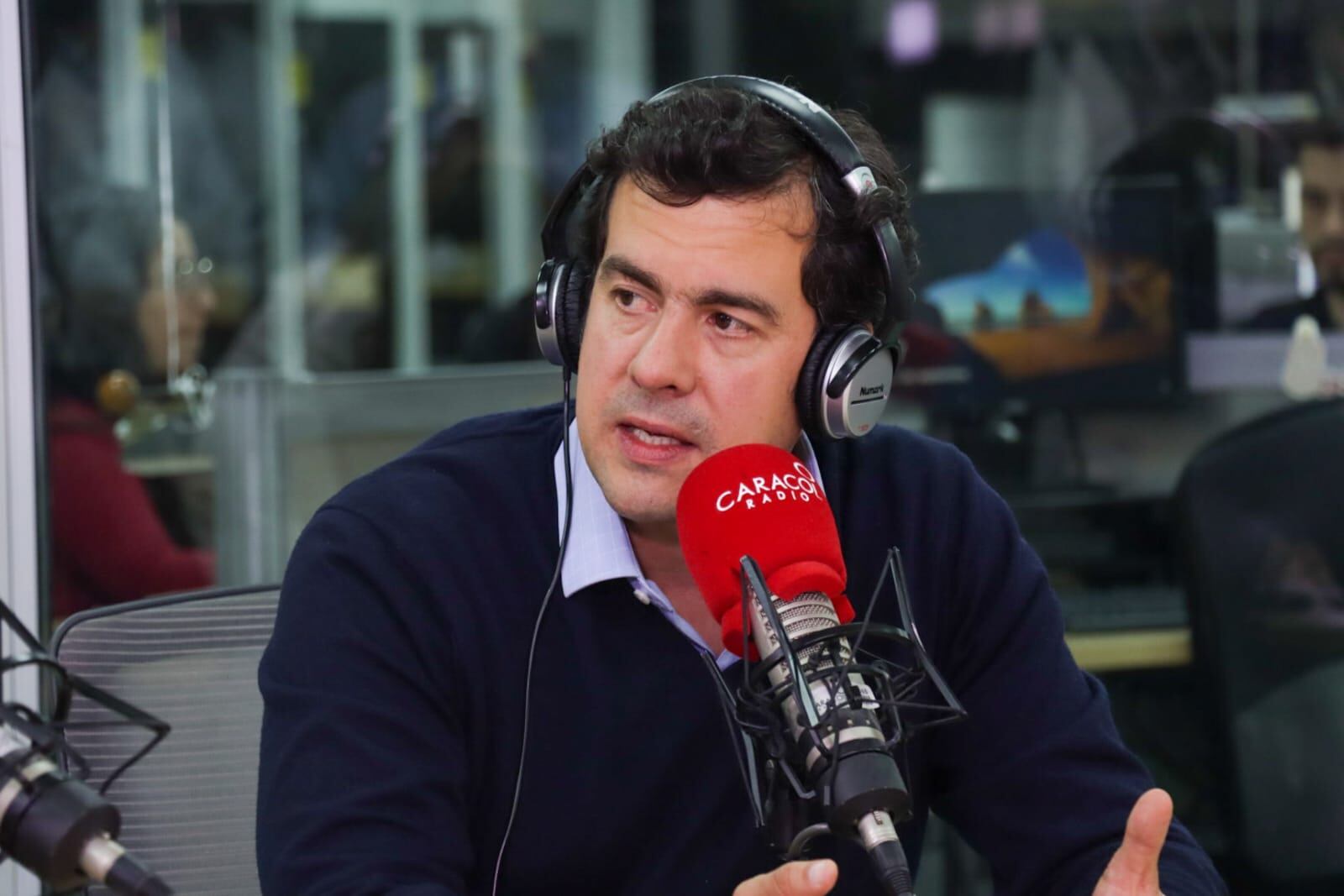 Rodrigo Lara en La Luciérnaga