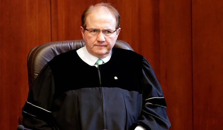 Ex Magistrado José Leonidas Bustos.