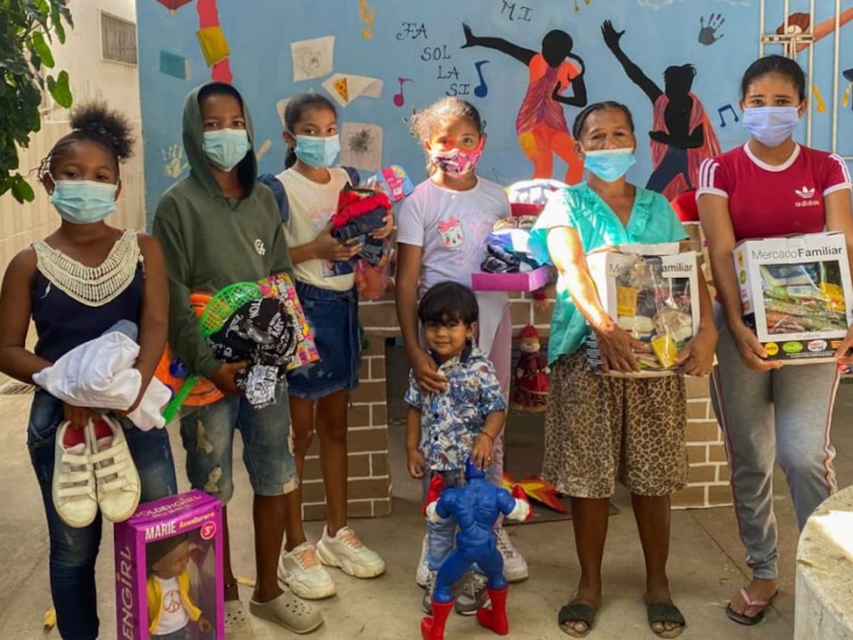 Fundación Granitos de Paz regaló sonrisas a mil niños de Olaya Herrera