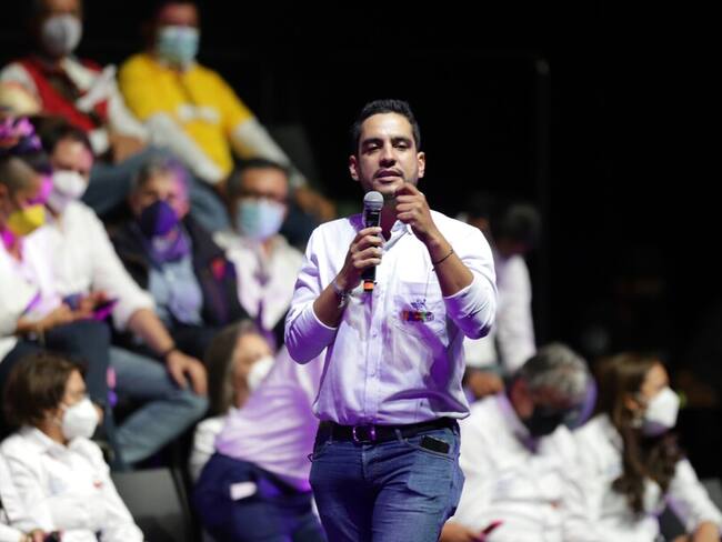 “Nunca hubo violencia intrafamiliar”: Ex pareja del senador, Alex Flórez