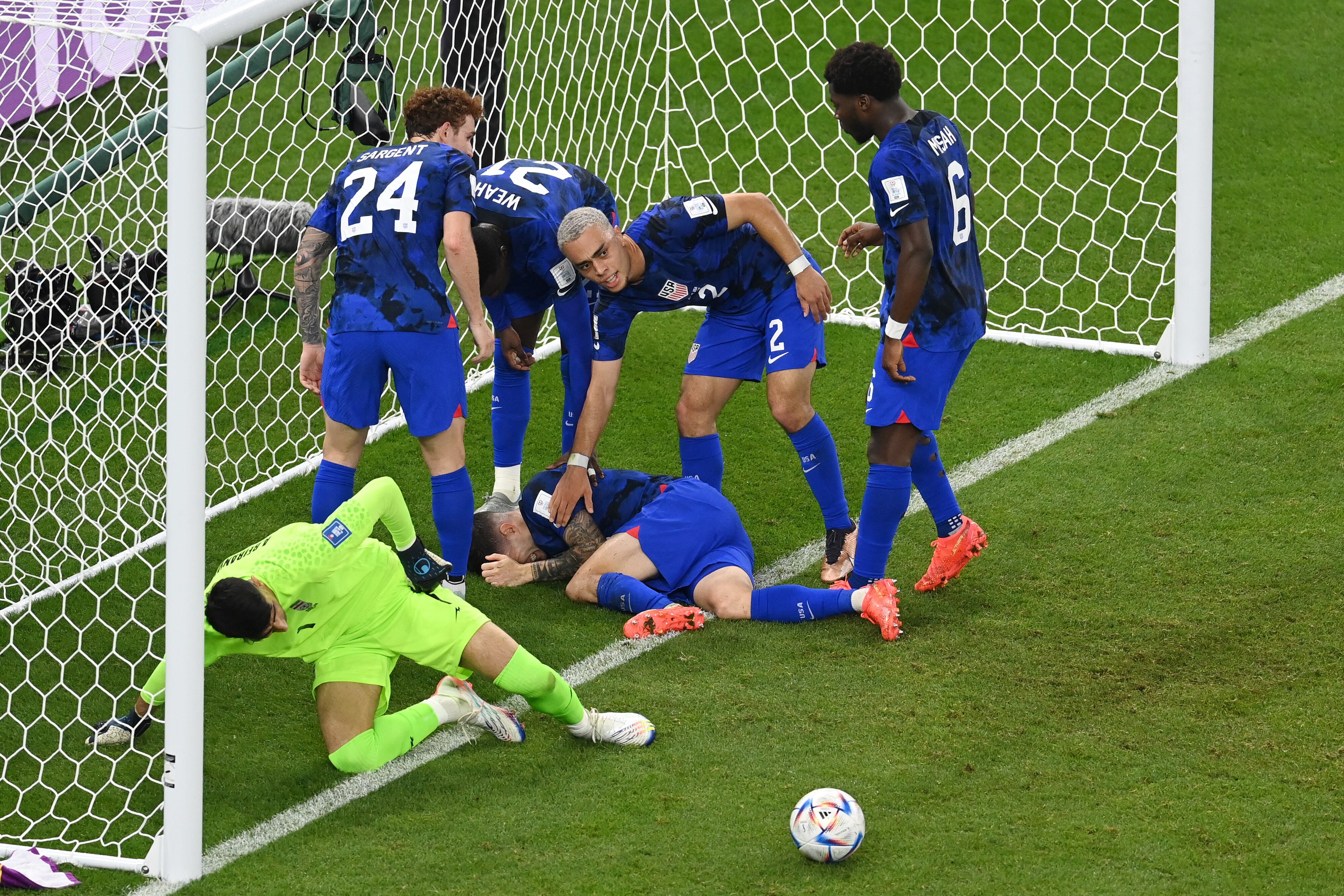 Christian Pulisic se dejó todo en el gol de Estados Unidos. (Photo by Claudio Villa/Getty Images)