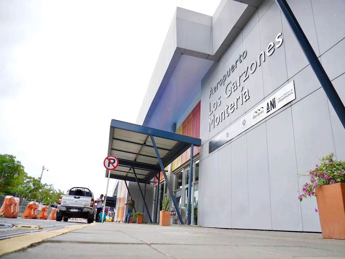 Internacionalización del Aeropuerto Los Garzones de Montería: DIAN habilita operación aduanera