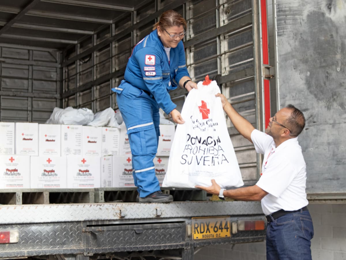 La Cruz Roja Antioquia abrió hoy su campaña de recolección de ayudas humanitarias