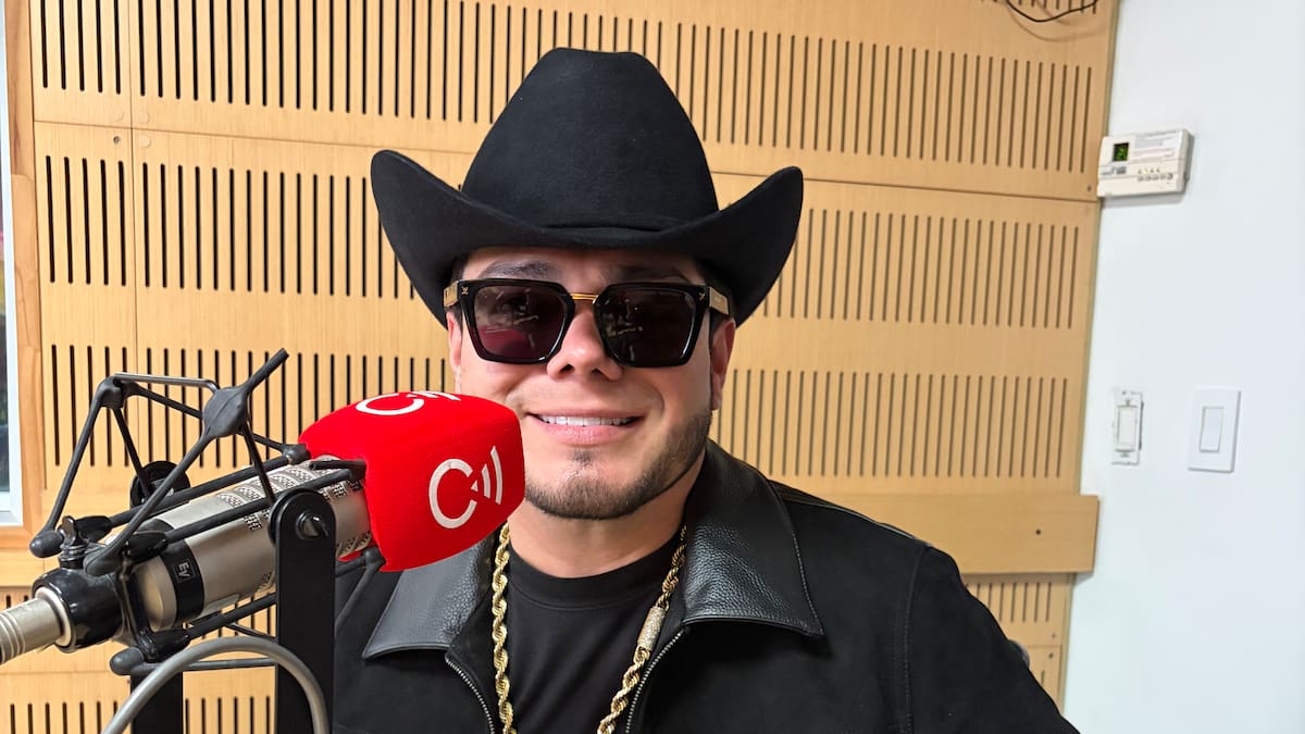 Lenin Ramírez llega a Bogotá para presentarse en el Estadio El Campín