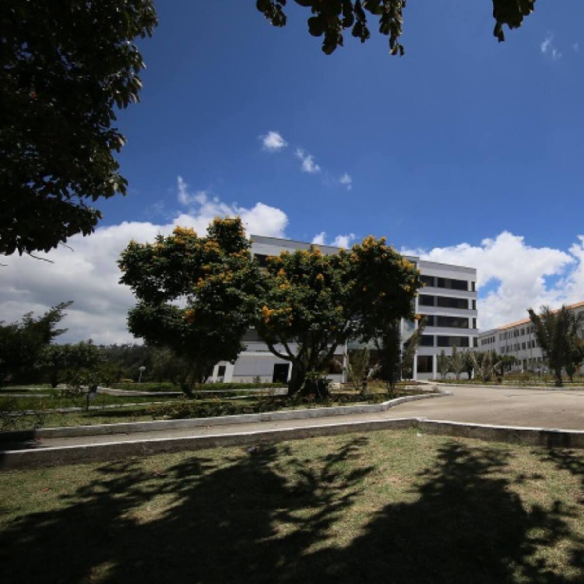 ¿Cuándo entregan la nueva sede de la Universidad UPTC en Puerto Boyacá?