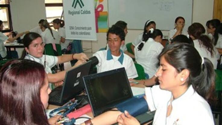 La educación en Colombia se quedó sin profesionales que generen empresa: SENA