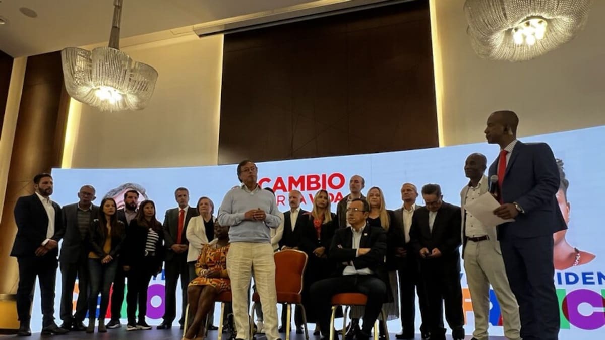 Del baúl de los recuerdos: las críticas de Alfonso Prada a la gestión de Gustavo Petro como alcalde de Bogotá