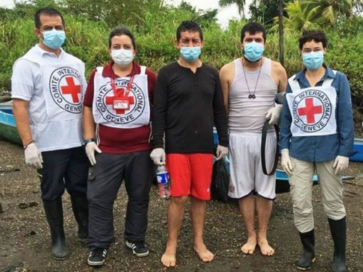 Liberan a dos ingenieros y un lanchero secuestrados por el Eln en Guapi
