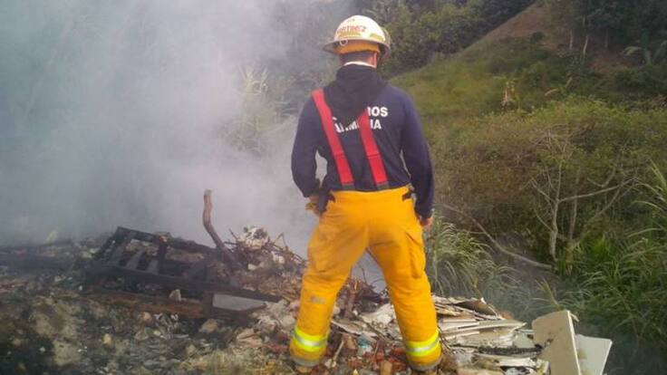 Incendio forestal de gran magnitud afecta la zona rural de Calarcá